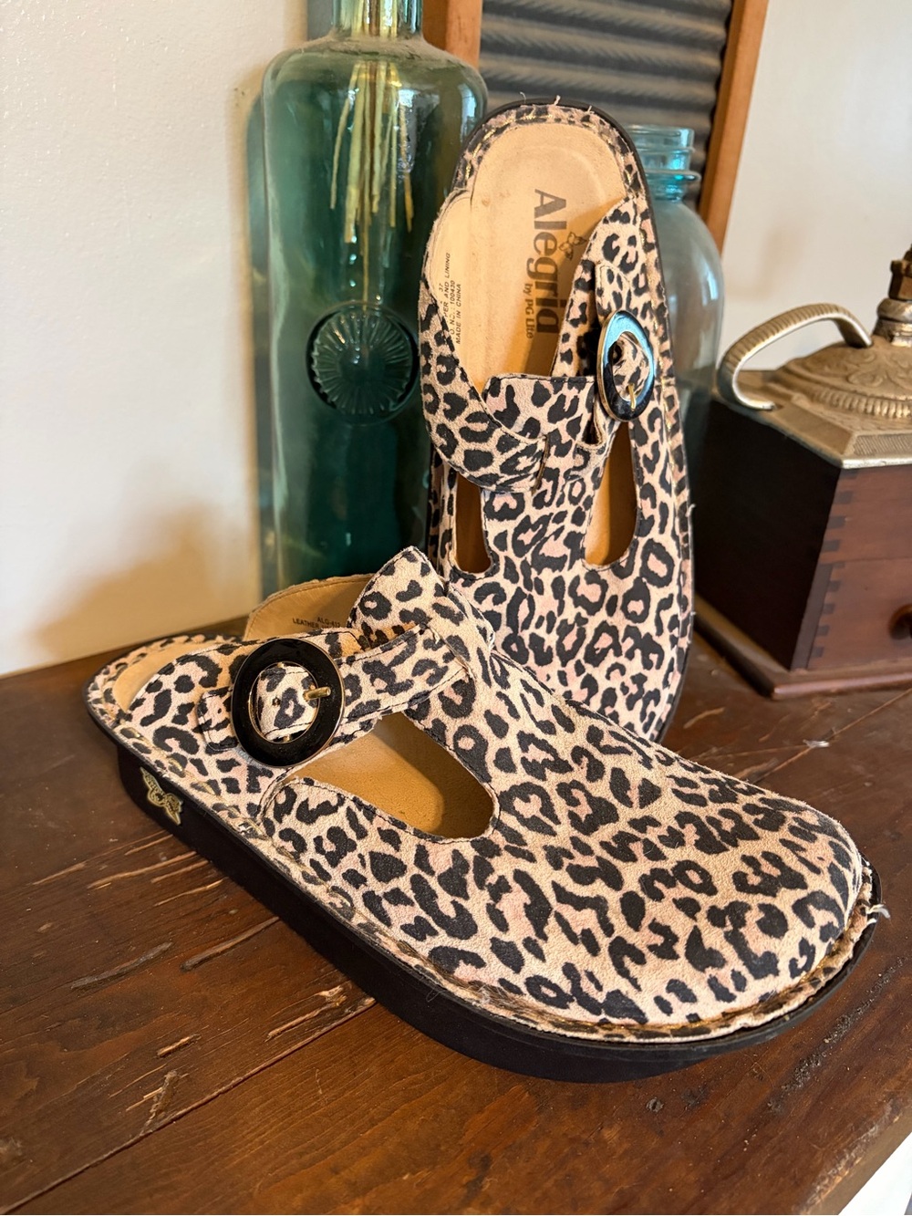 Alegria by PG Lite Women's Leopard Print Slip-On Clog Shoe Sz 8